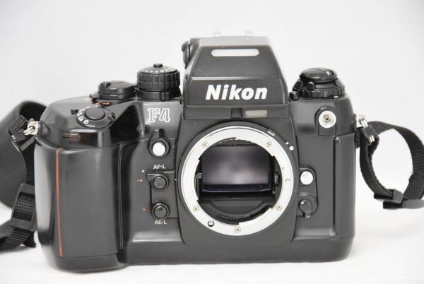 NikonニコンF4ボディ・フィルムカメラの買取価格 | カメラ買取市場